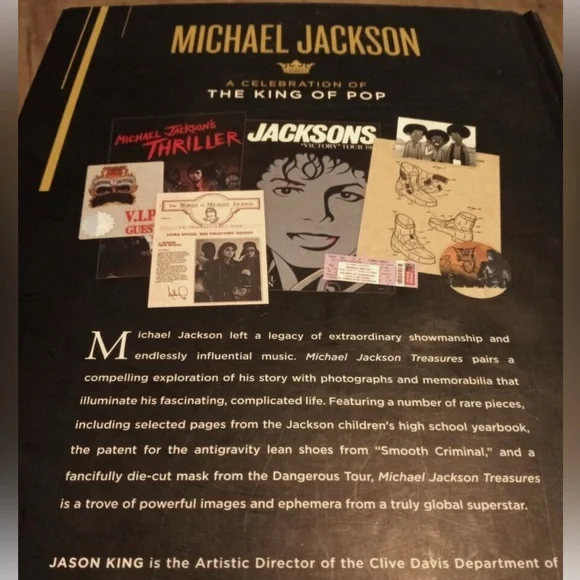 Michael Jackson, King of Pop treasures book Memorabilia